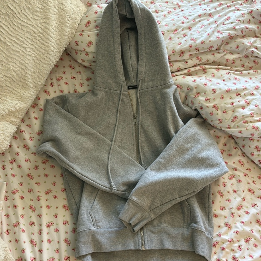 brandy melville one size only gray zip up hoodie